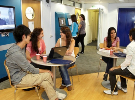 Frances King School, London –– language courses in the United Kingdom